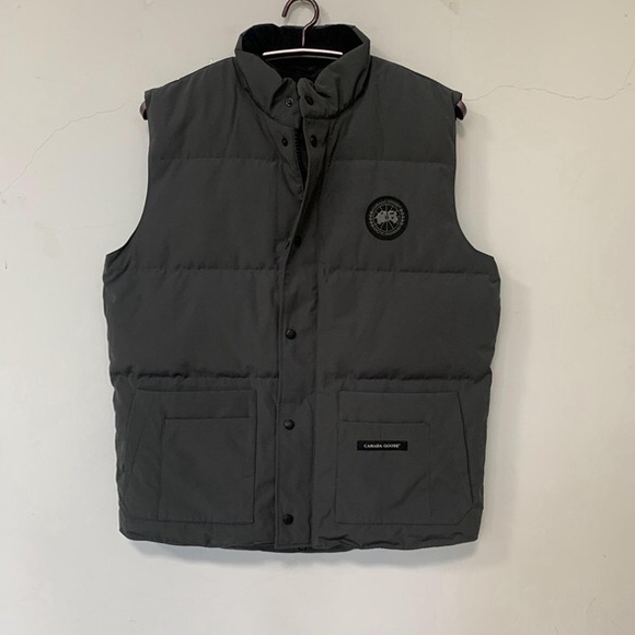 Canada Goose Charcoal Puffer Vest - Picture 1 of 8